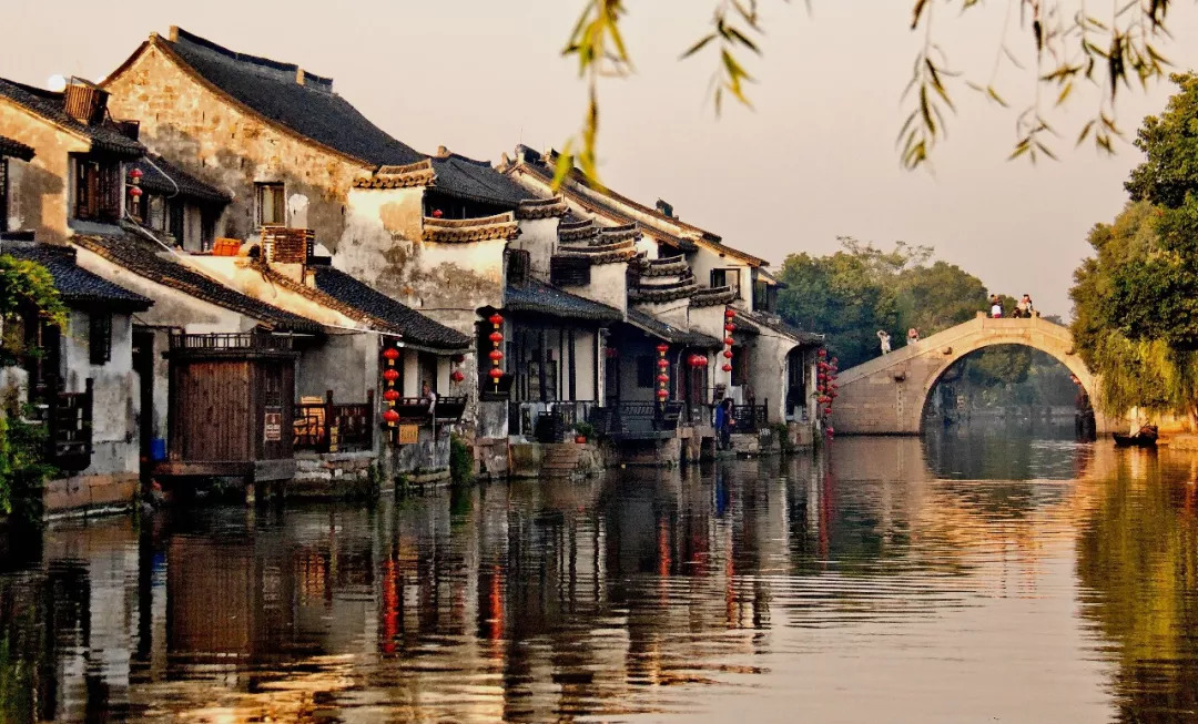 浙江盛事，嘉宾云集，观众热情如火